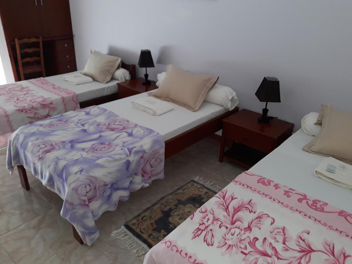 Yria Residencial Bed & Breakfast Porto Novo Eksteriør bilde