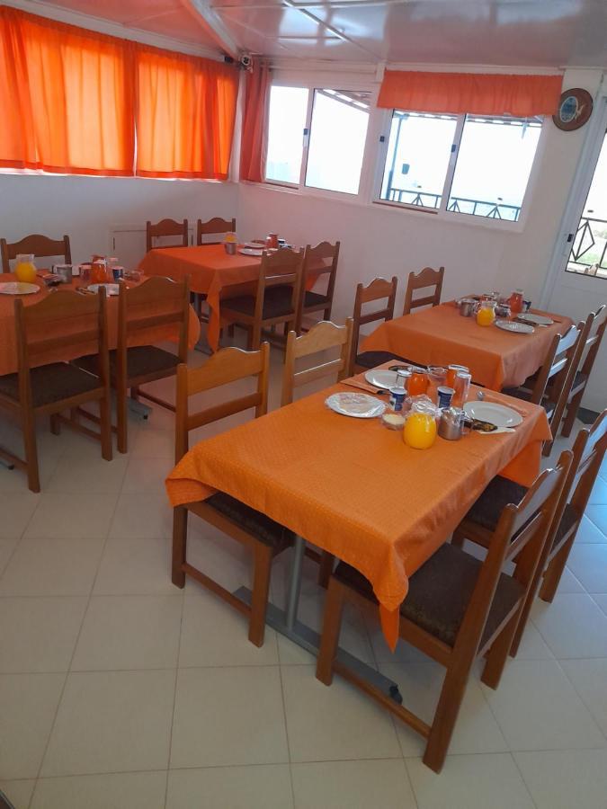 Yria Residencial Bed & Breakfast Porto Novo Eksteriør bilde