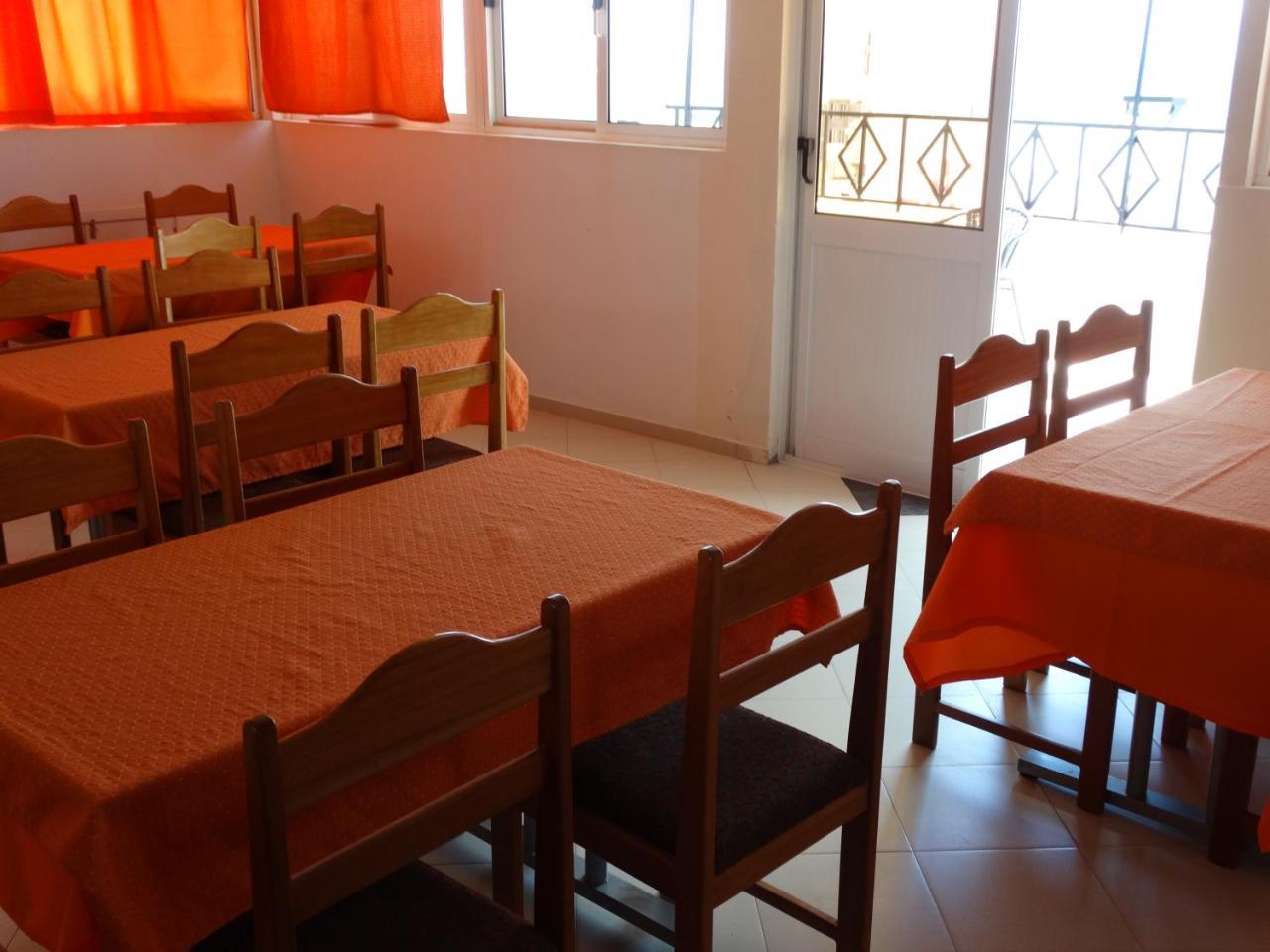 Yria Residencial Bed & Breakfast Porto Novo Eksteriør bilde